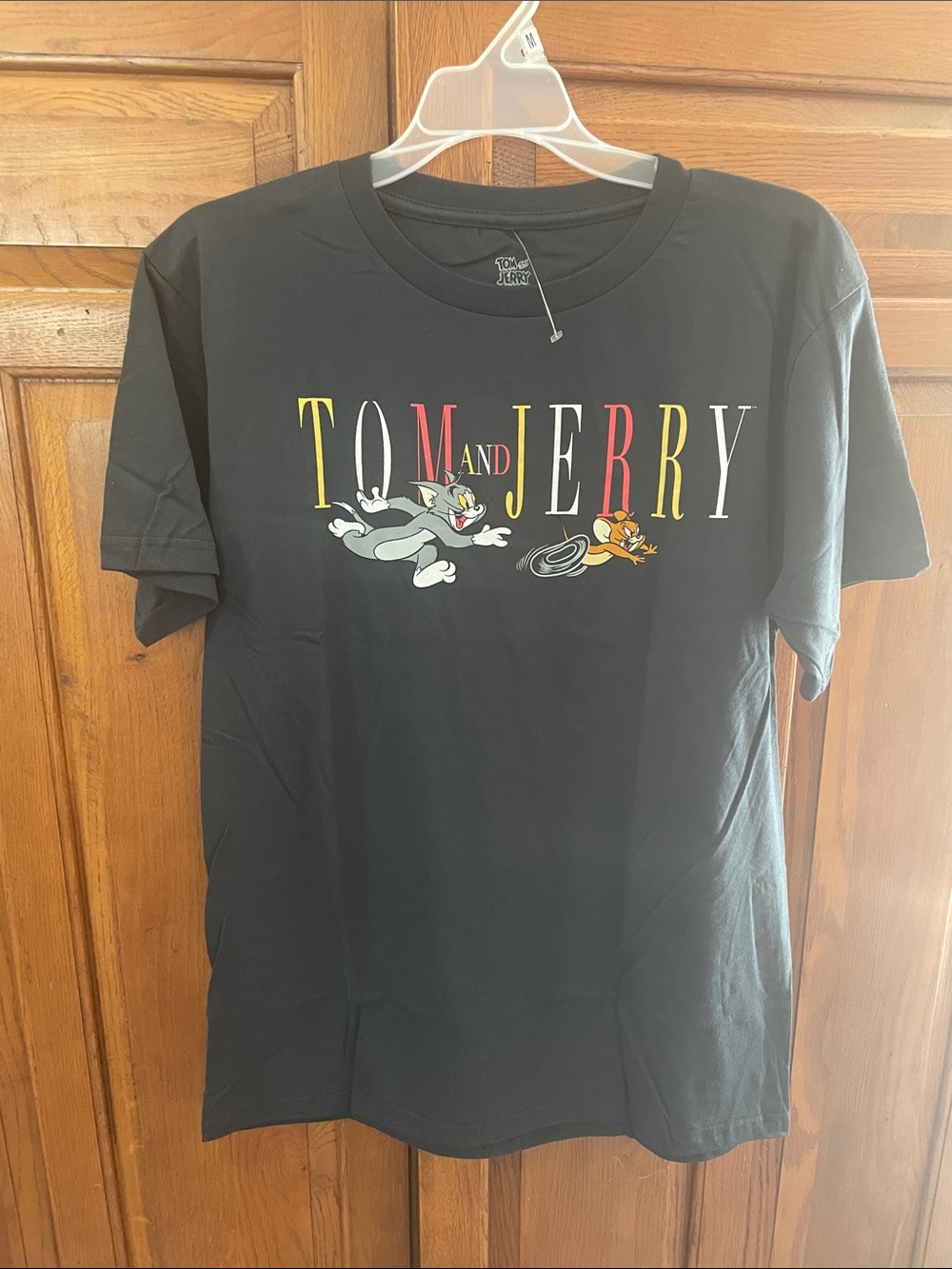 Tom and Jerry Black Graphic Tee - Classic Cartoon NWOT Sz. M short sleeve unisex